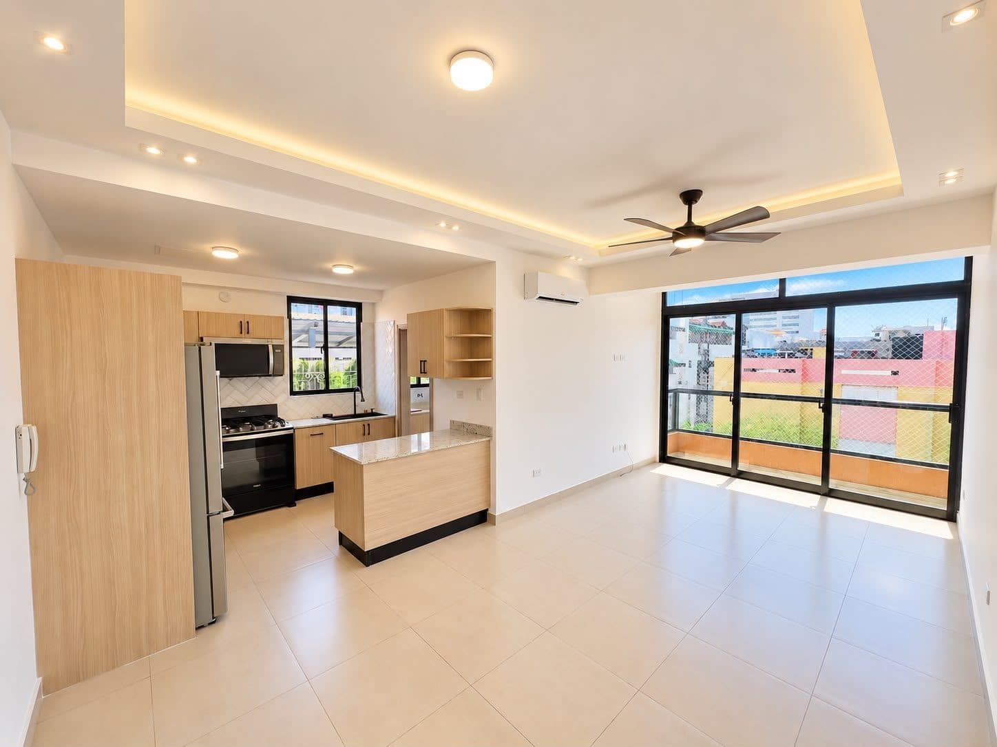 Apartamento con línea blanca en alquiler en Bella Vista, Bella Vista, Santo Domingo