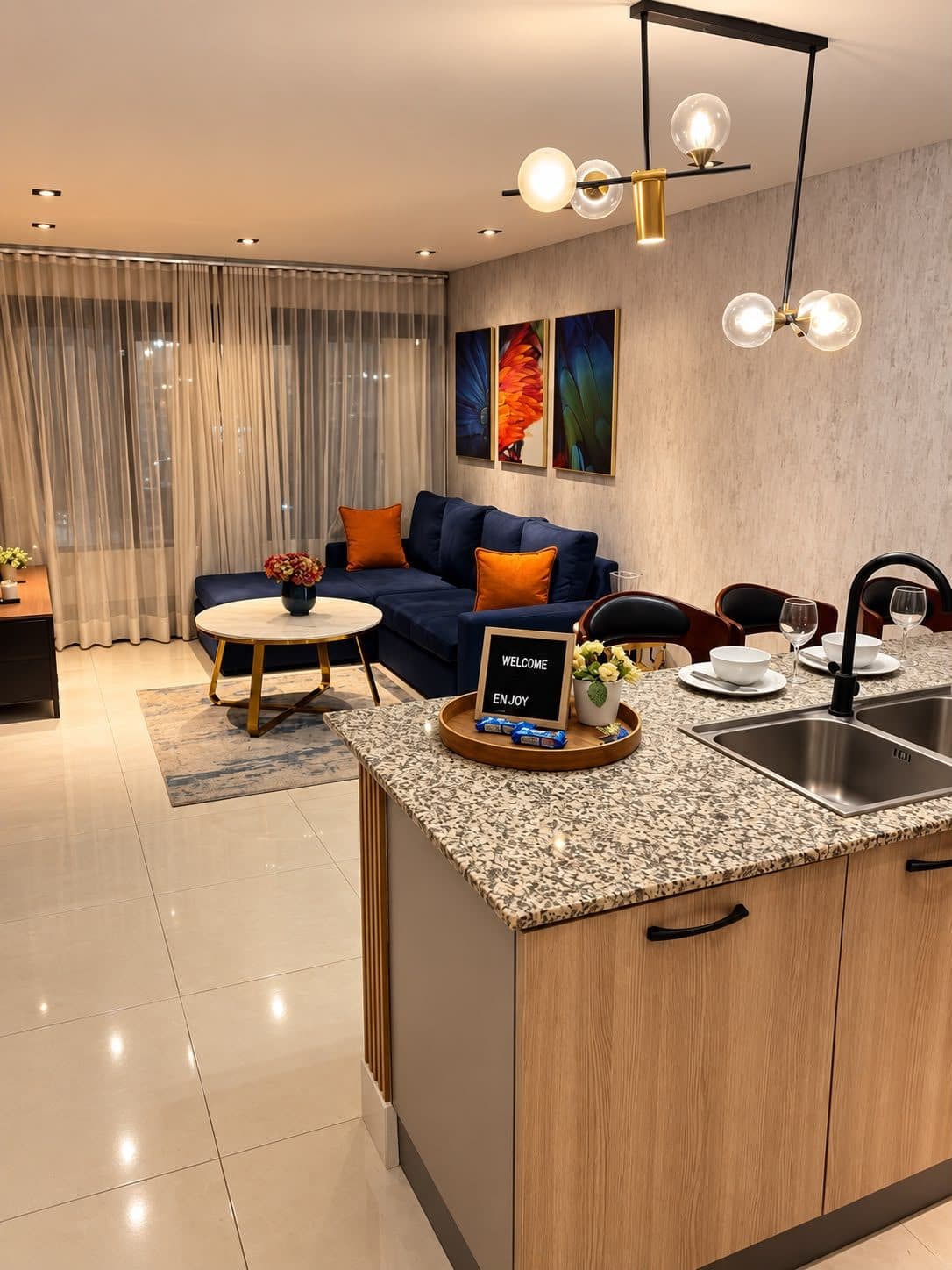 Apartamento amueblado frente al Parque Buen Pastor en Evaristo Morales, Evaristo Morales, Santo Domingo